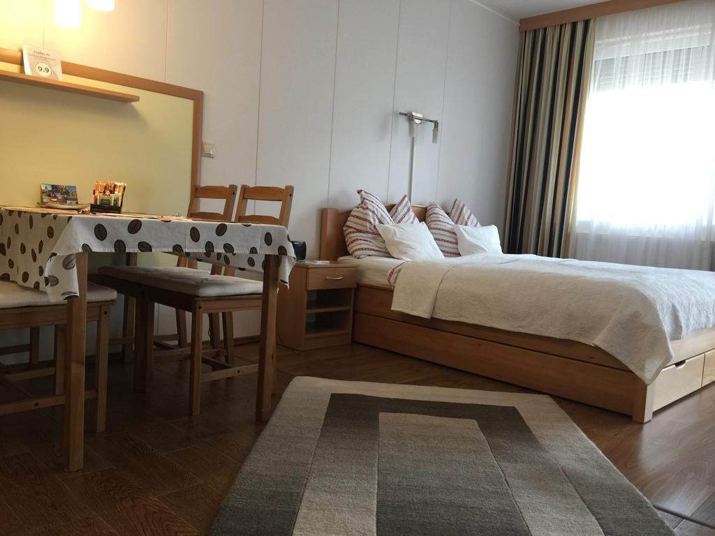 Atmoszfera Apartman Sárvár Exterior foto